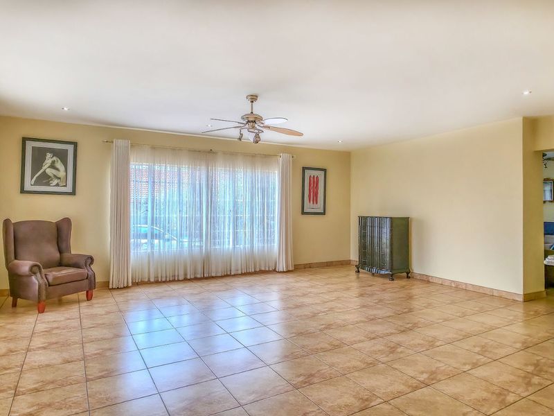 House For Sale in Witpoortjie - Photo 7