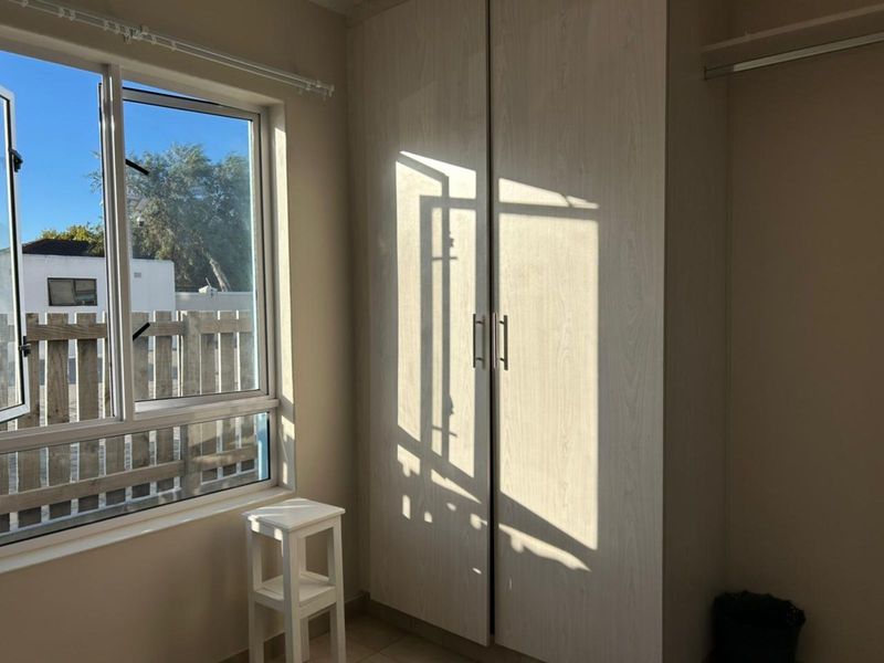 Apartment For Sale in Highbury - Photo 2