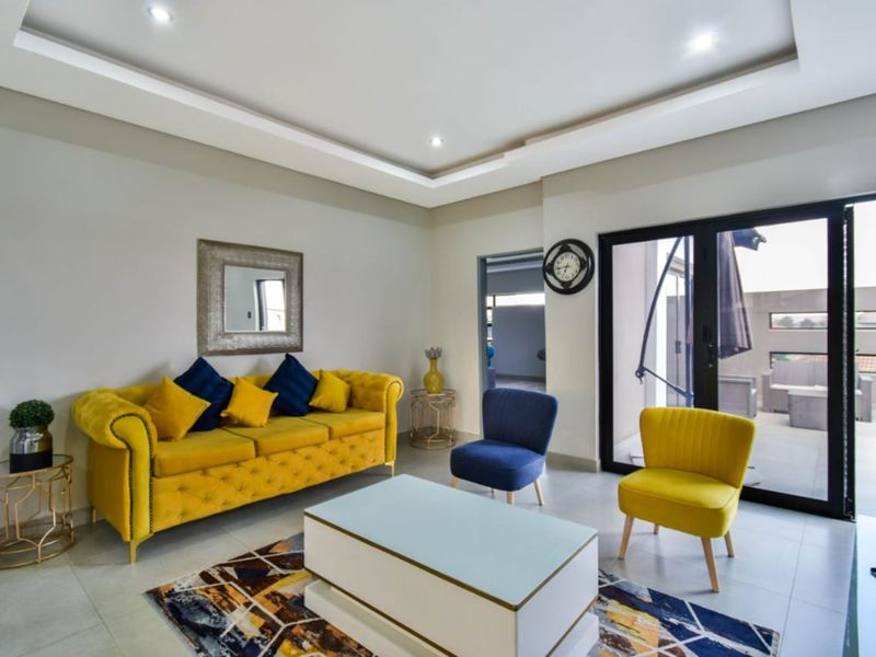 House For Sale in Savannah Country Estate - Photo 8