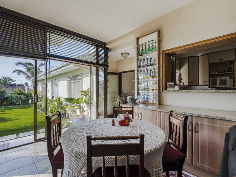 House For Sale in Bluewater Bay - Photo 9