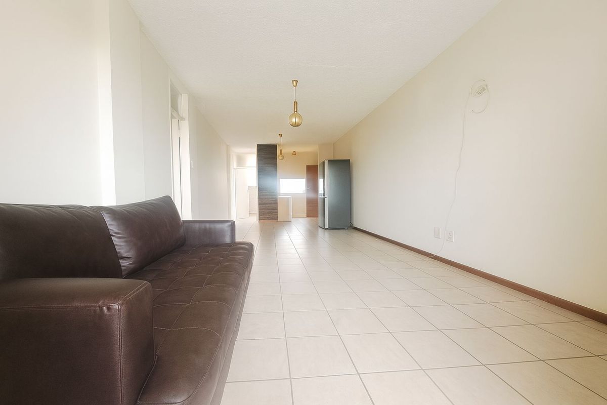 Apartment For Sale in Arcadia - Photo 5