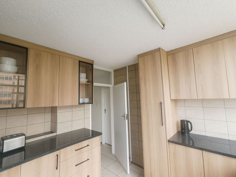 Apartment For Sale in Arcadia - Photo 2