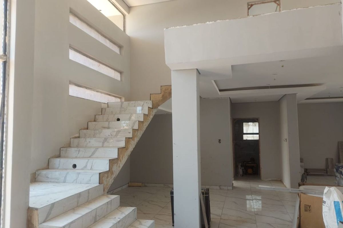 House For Sale in Savannah Country Estate - Photo 3