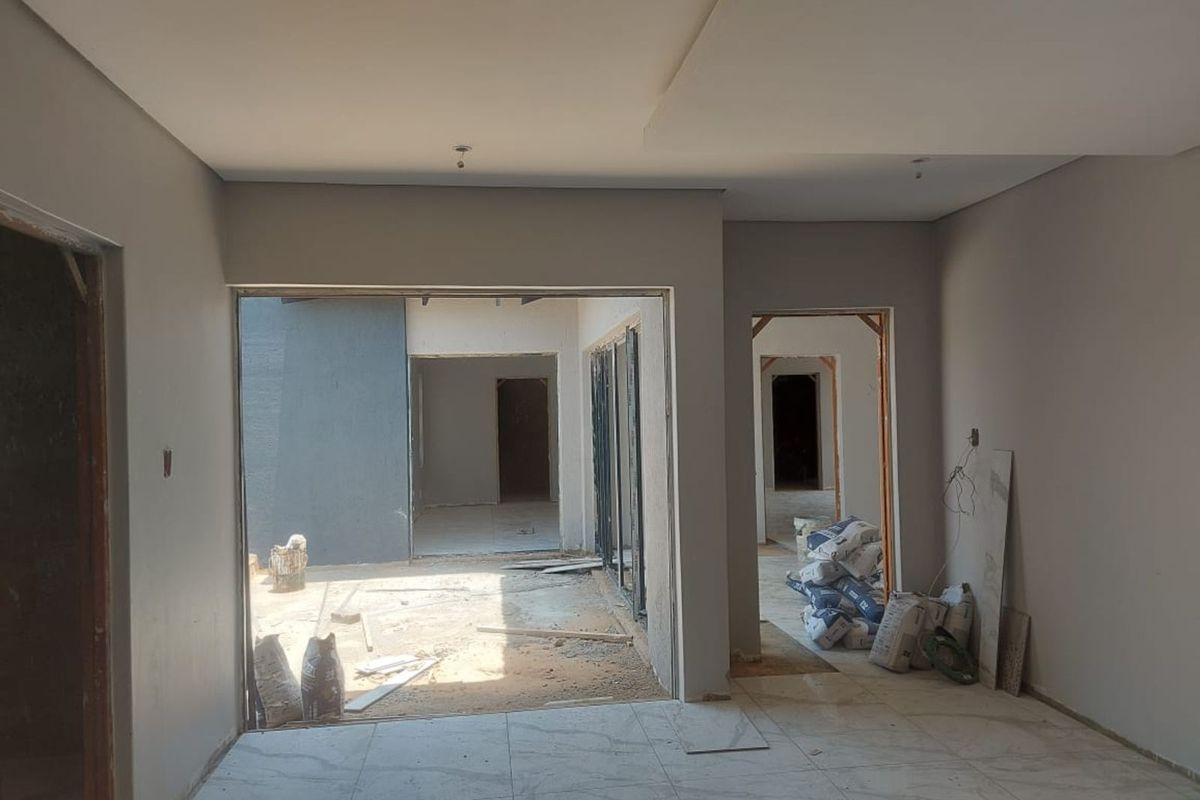 House For Sale in Savannah Country Estate - Photo 4