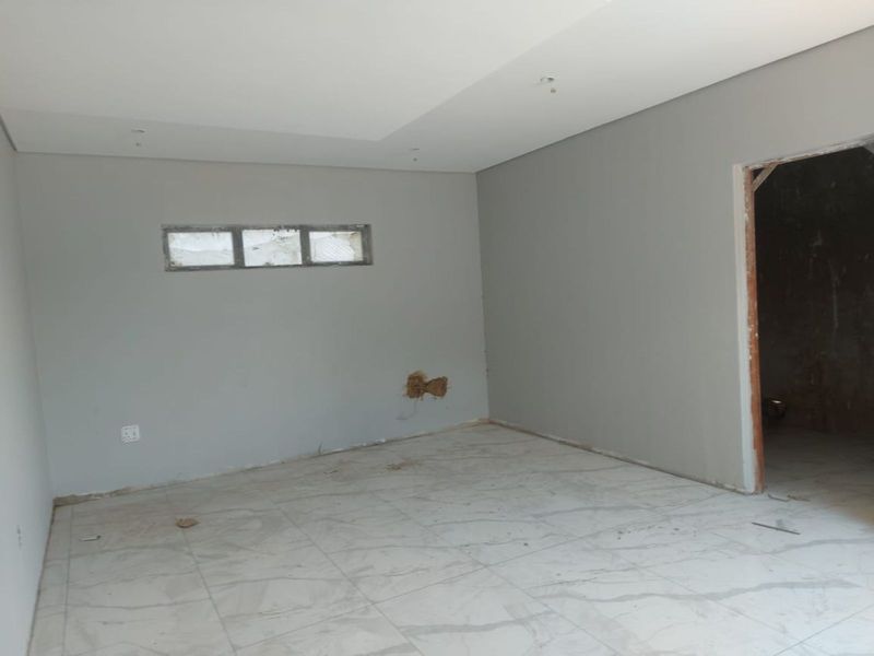 House For Sale in Savannah Country Estate - Photo 5