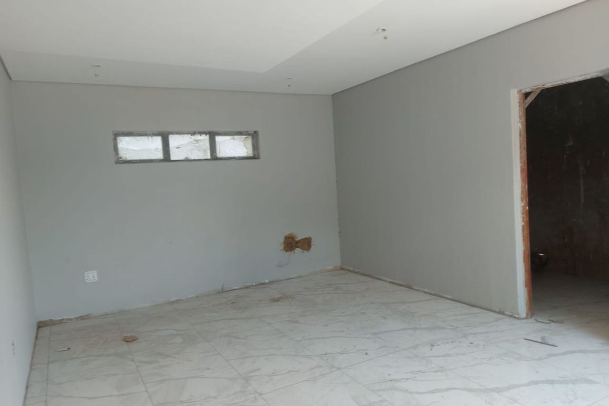 House For Sale in Savannah Country Estate - Photo 5