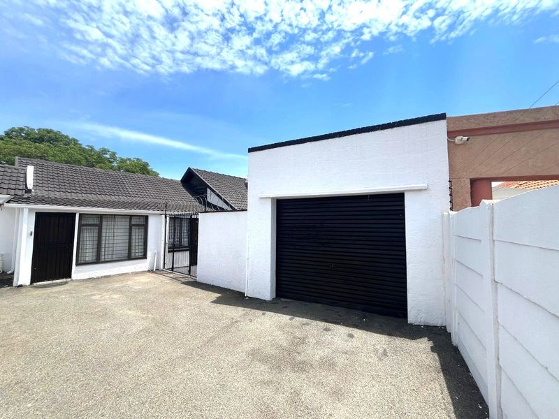 House For Sale in Robertsham - Photo 9