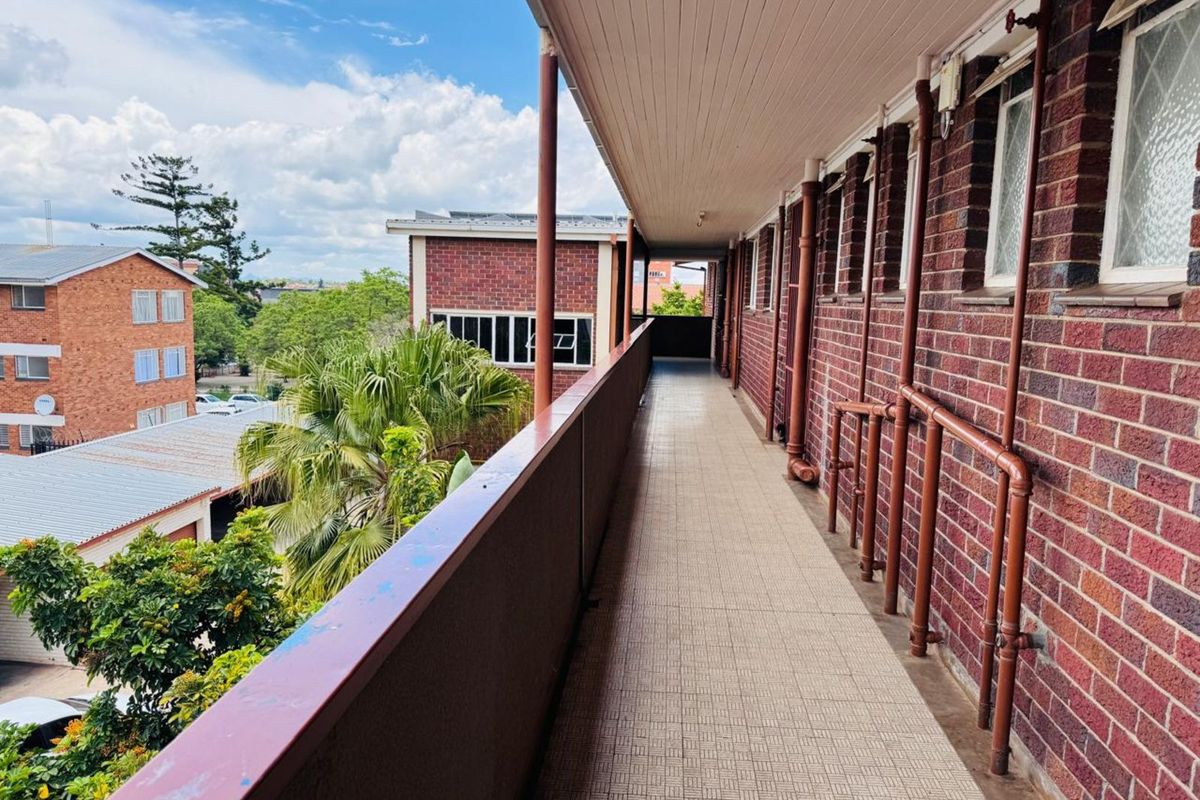 Apartment For Sale in Polokwane Central - Photo 2
