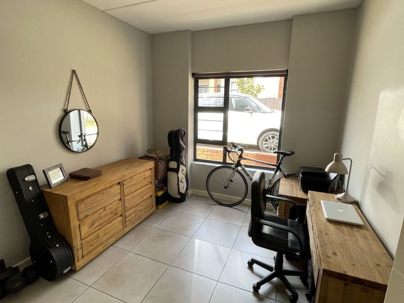 Townhouse For Sale in Atlasville - Photo 10