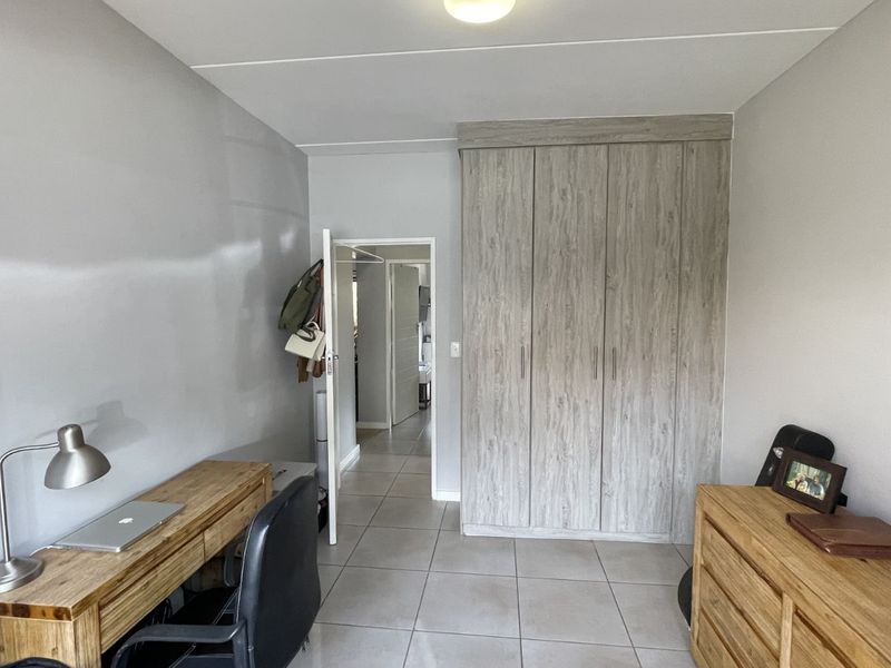 Townhouse For Sale in Atlasville - Photo 9