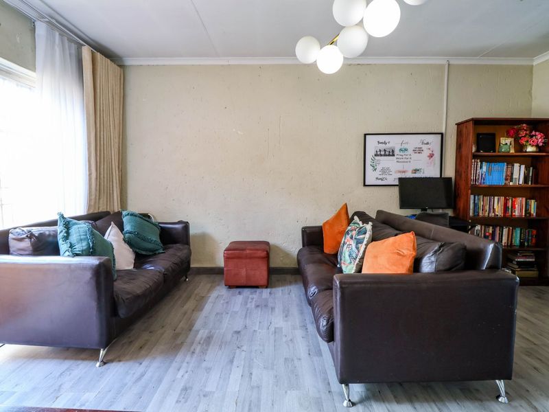 Townhouse For Sale in Monavoni - Photo 10