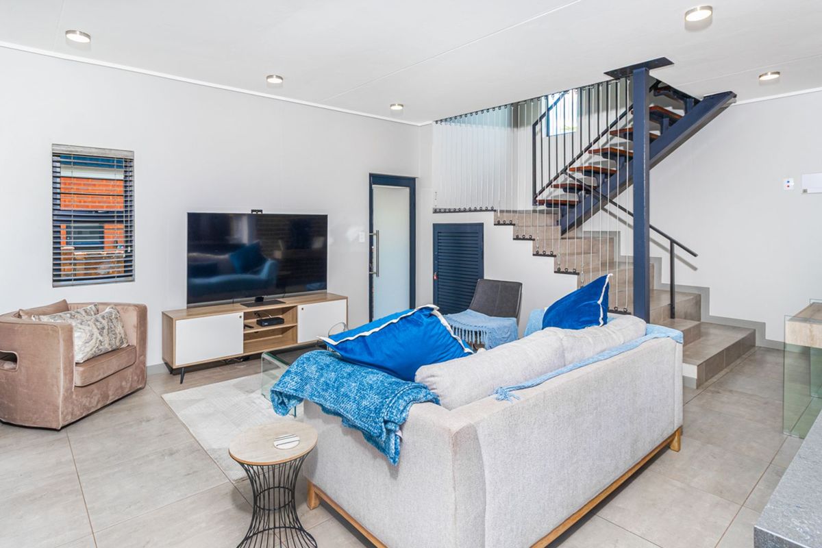 House For Sale in Zandspruit - Photo 2