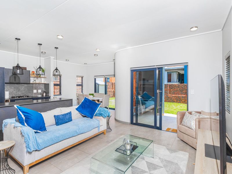 House For Sale in Zandspruit - Photo 6