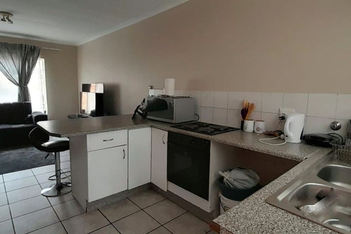 Apartment For Sale in Kenmare - Photo 3