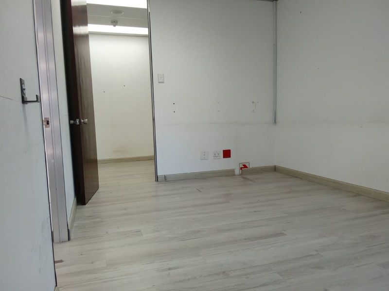 Commercial To Rent in Sandton Central - Photo 4