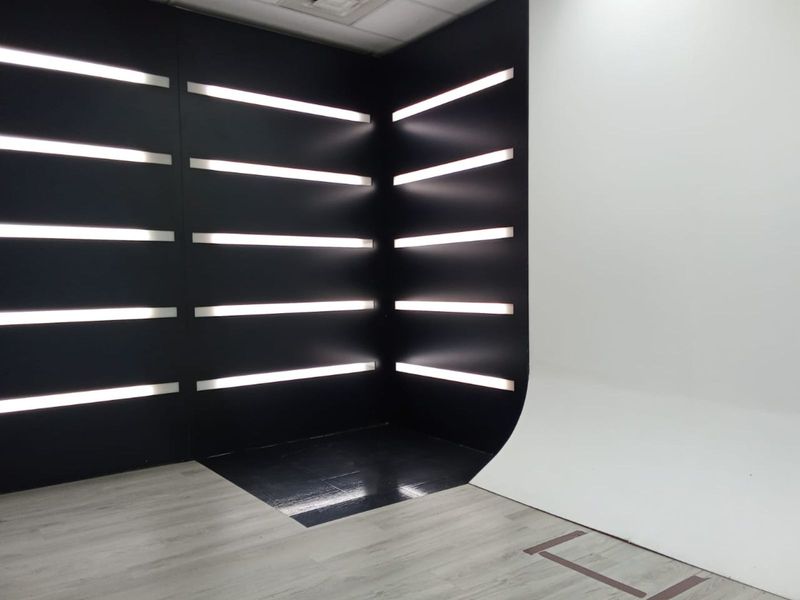 Commercial To Rent in Sandton Central - Photo 10