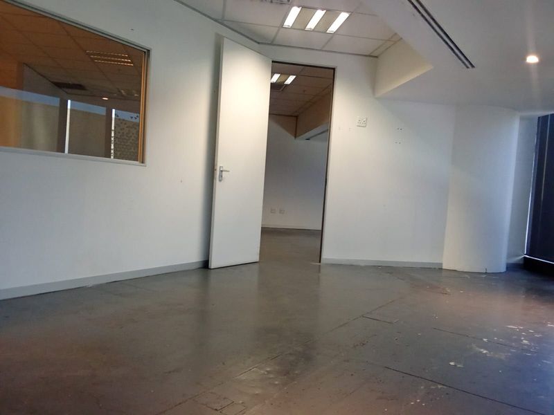 Commercial To Rent in Sandton Central - Photo 7
