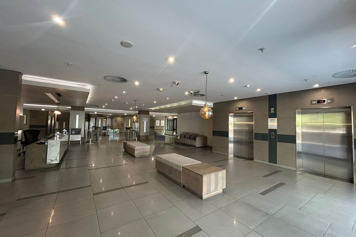 Commercial To Rent in Sandton Central - Photo 2