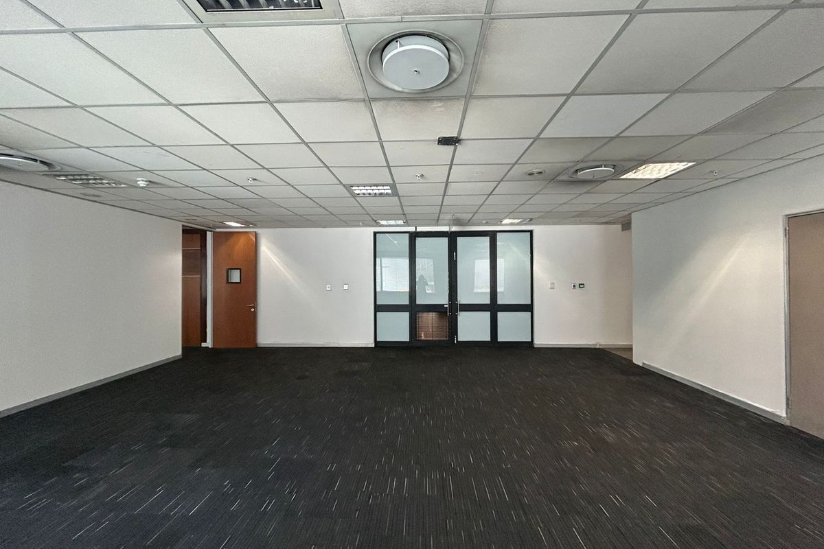 Commercial To Rent in Sandton Central - Photo 3