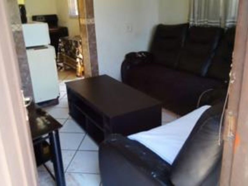 House For Sale in Hammanskraal Central - Photo 4
