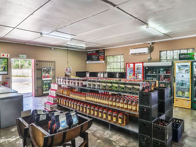 Industrial For Sale in Bonnievale Central - Photo 4