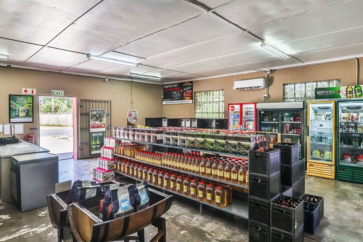 Industrial For Sale in Bonnievale Central - Photo 4