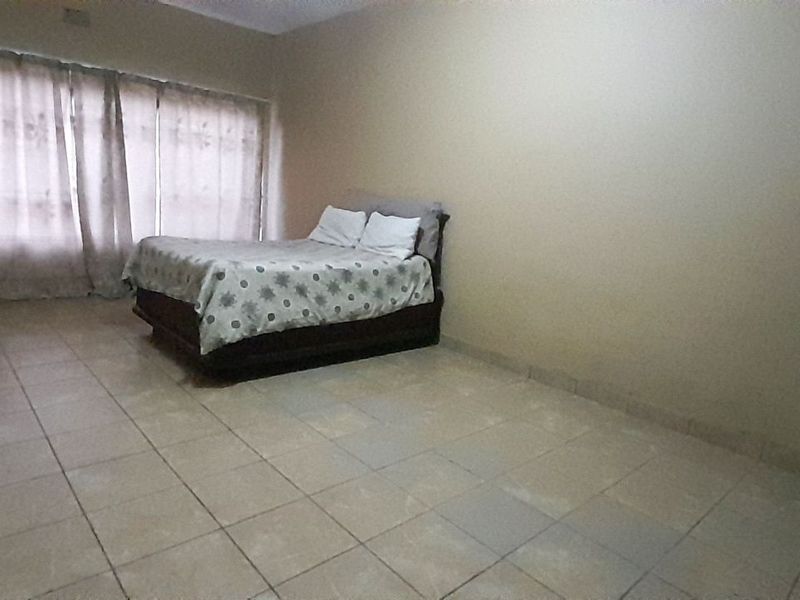 Apartment For Sale in Florida - Photo 6