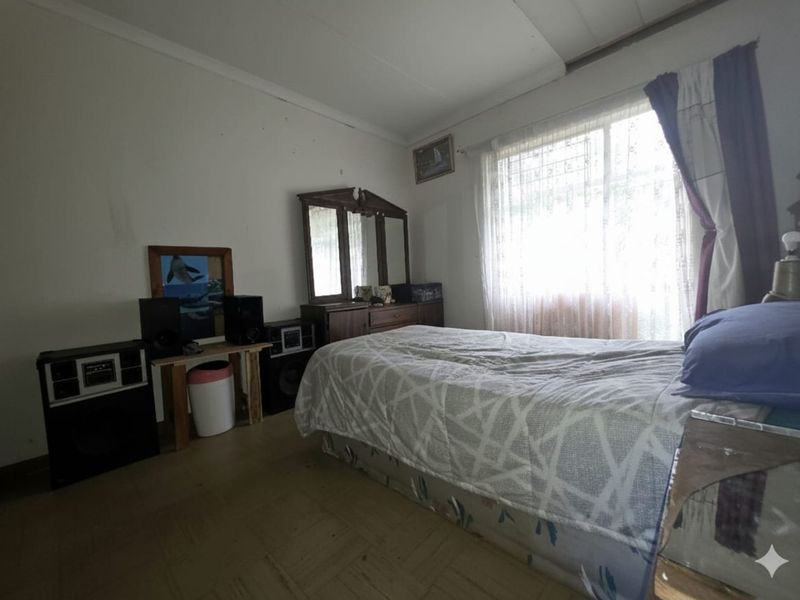 House For Sale in Secunda Central - Photo 8
