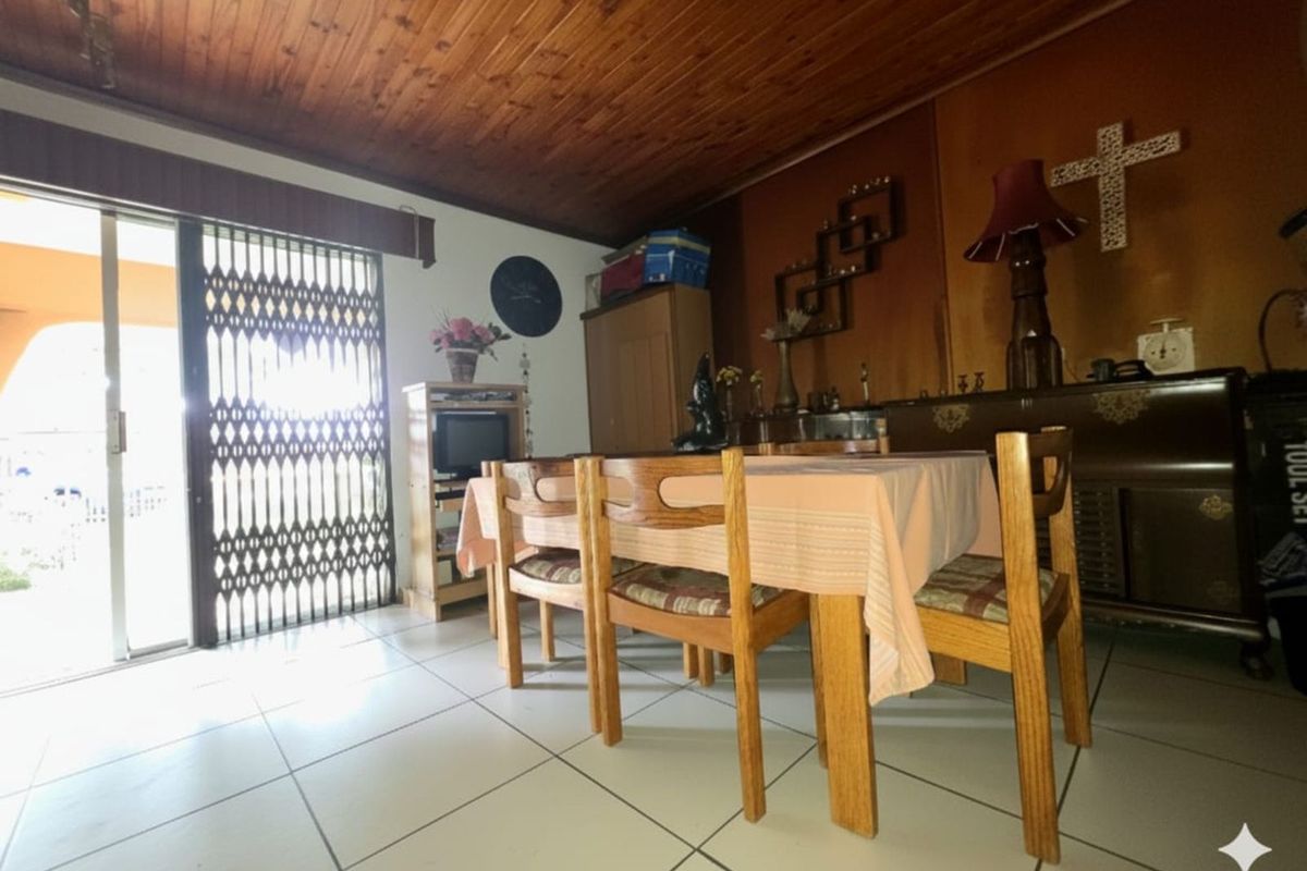 House For Sale in Secunda Central - Photo 5