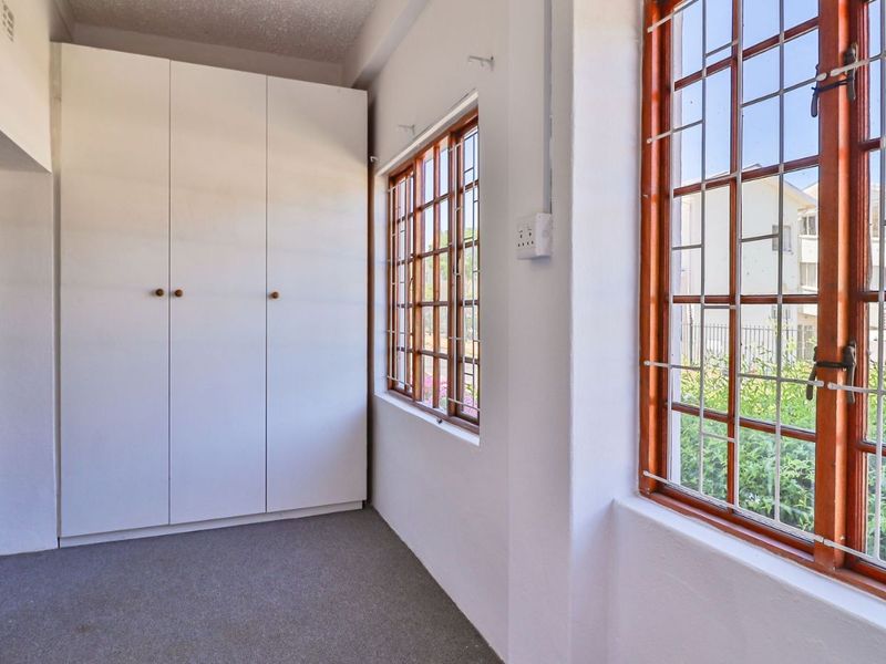 Apartment For Sale in Montagu Central - Photo 3