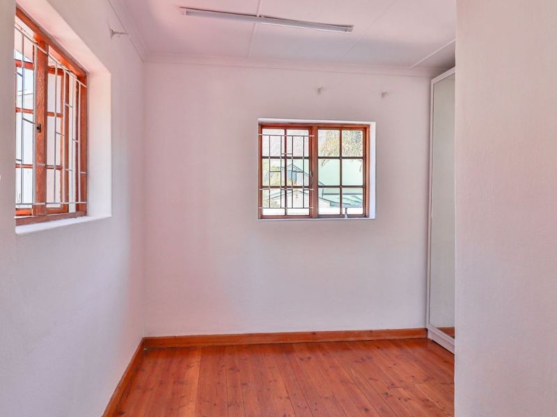 Apartment For Sale in Montagu Central - Photo 8