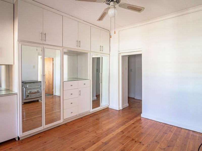 Apartment For Sale in Montagu Central - Photo 2