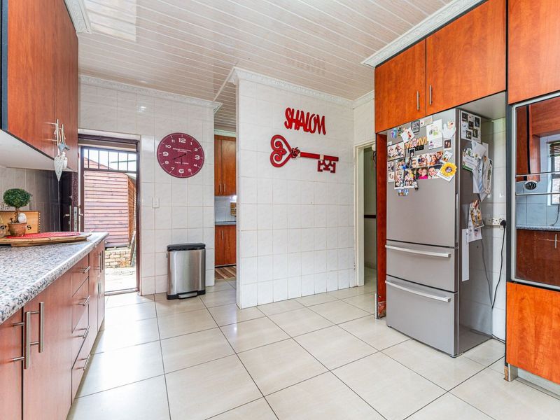 House For Sale in Breaunanda - Photo 3