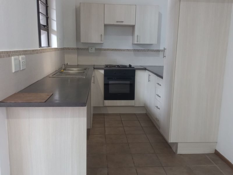 Apartment For Sale in Honeydew Grove - Photo 6