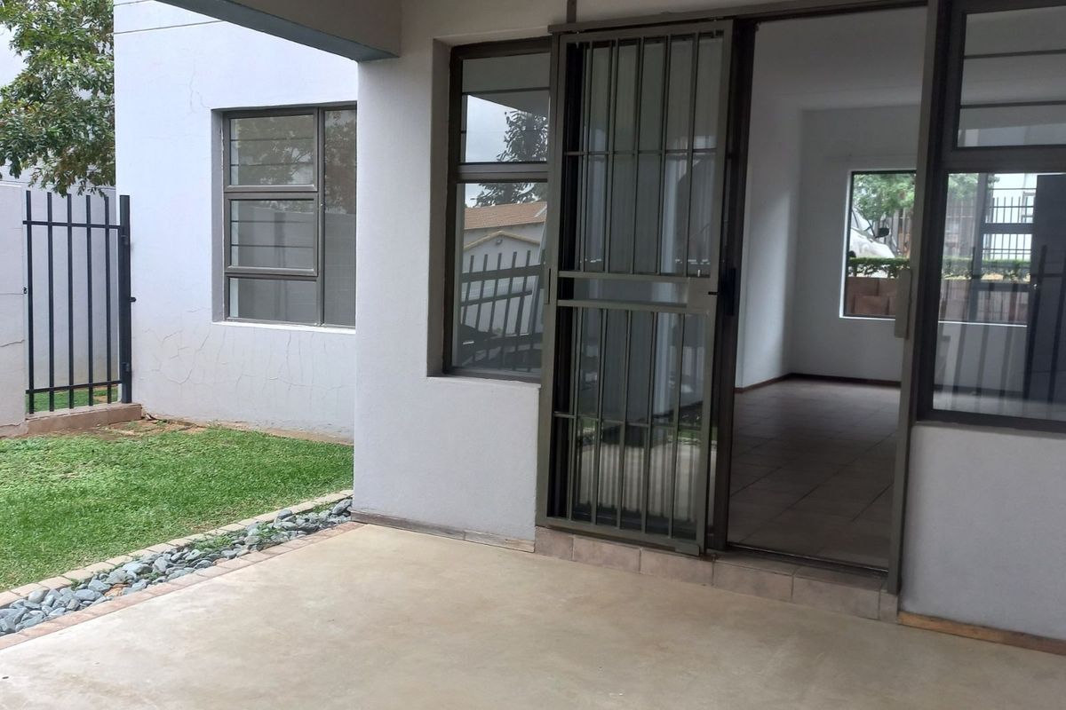 Apartment For Sale in Honeydew Grove - Photo 2