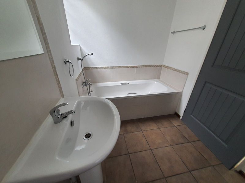 Apartment For Sale in Honeydew Grove - Photo 10