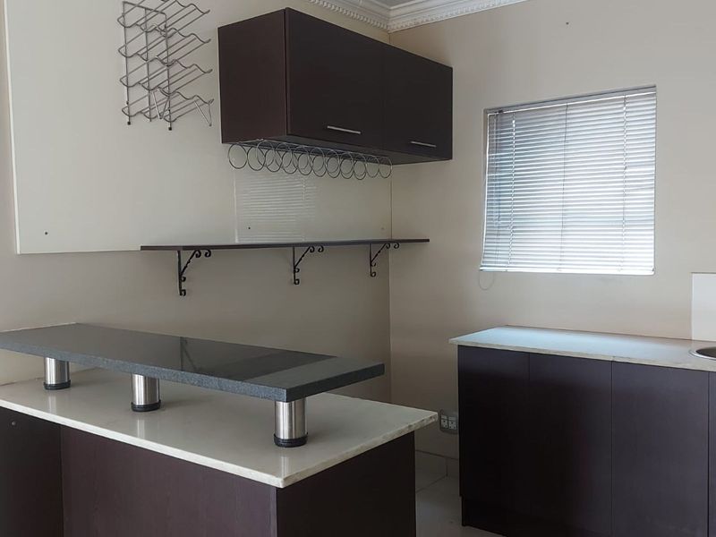 House For Sale in Savannah Country Estate - Photo 4