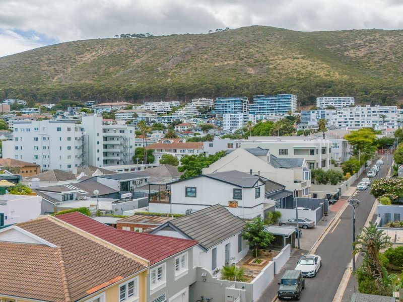 House For Sale in Sea Point - Photo 4