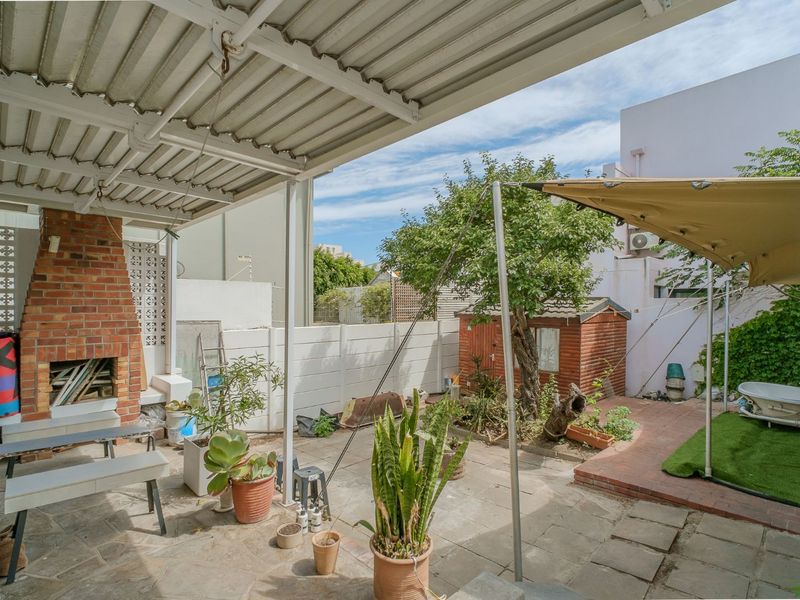 House For Sale in Sea Point - Photo 9