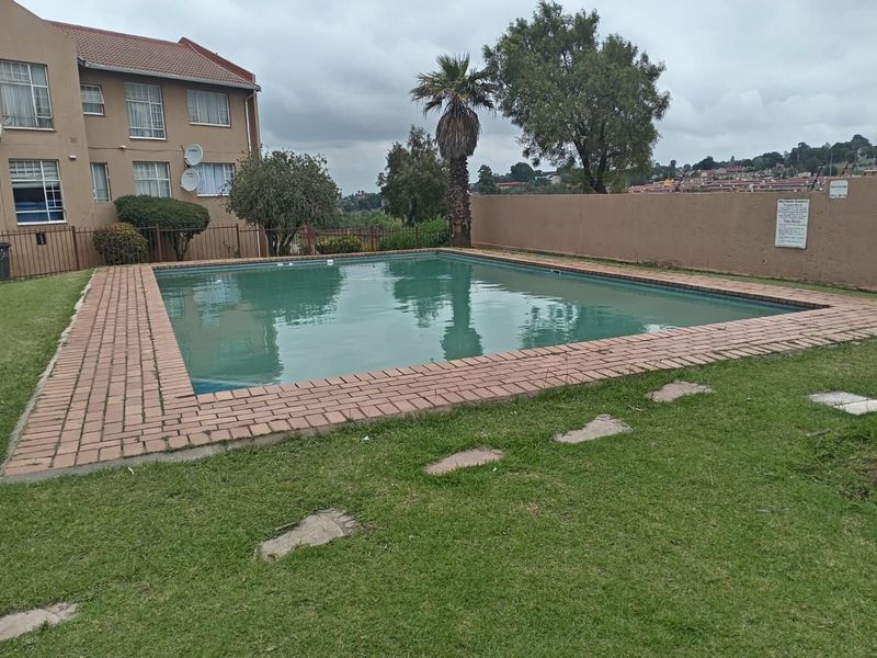 Apartment For Sale in Lindhaven - Photo 7