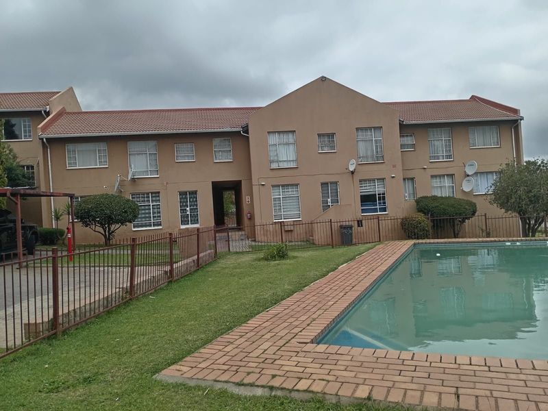 Apartment For Sale in Lindhaven - Photo 5