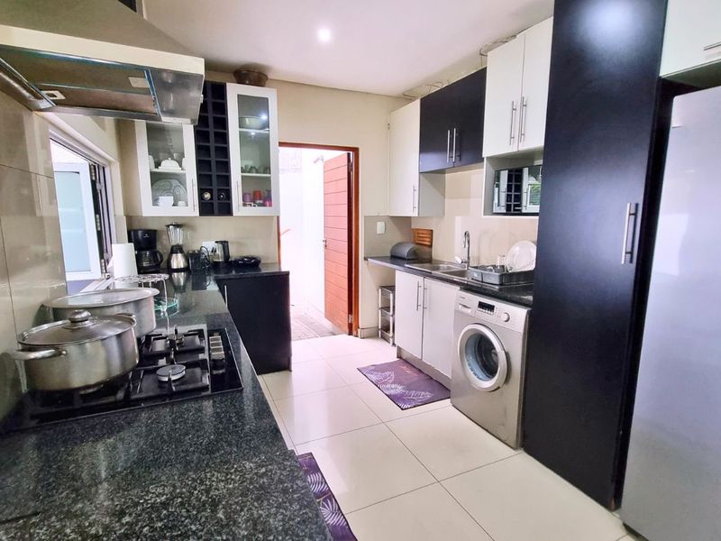 House For Sale in Noordwyk - Photo 3