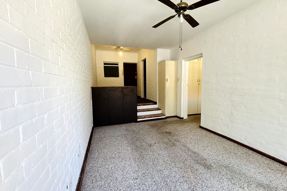 Apartment For Sale in St Georges Park - Photo 5