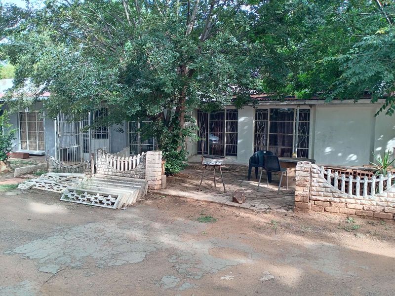 House For Sale in Christiana Central - Photo 2