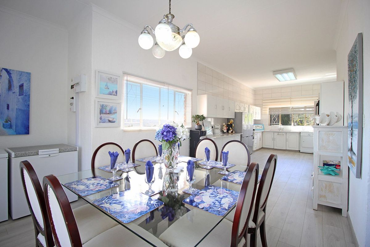 House For Sale in Roodekrans - Photo 3