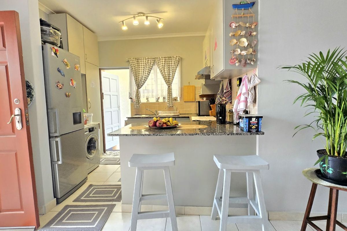 Townhouse For Sale in Anchorage Park - Photo 5