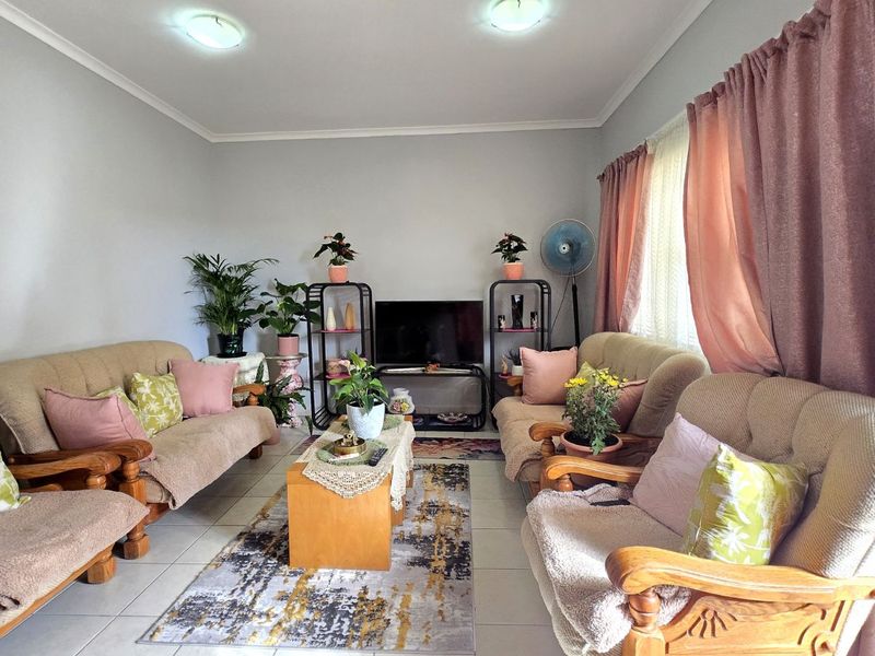 Townhouse For Sale in Anchorage Park - Photo 9