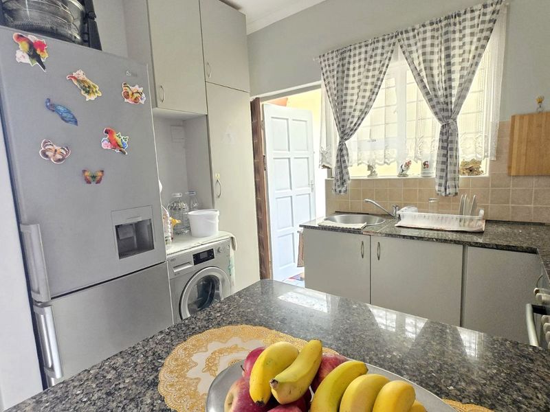 Townhouse For Sale in Anchorage Park - Photo 7