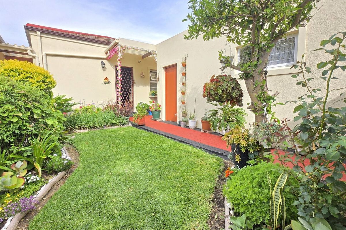 Townhouse For Sale in Anchorage Park - Photo 3