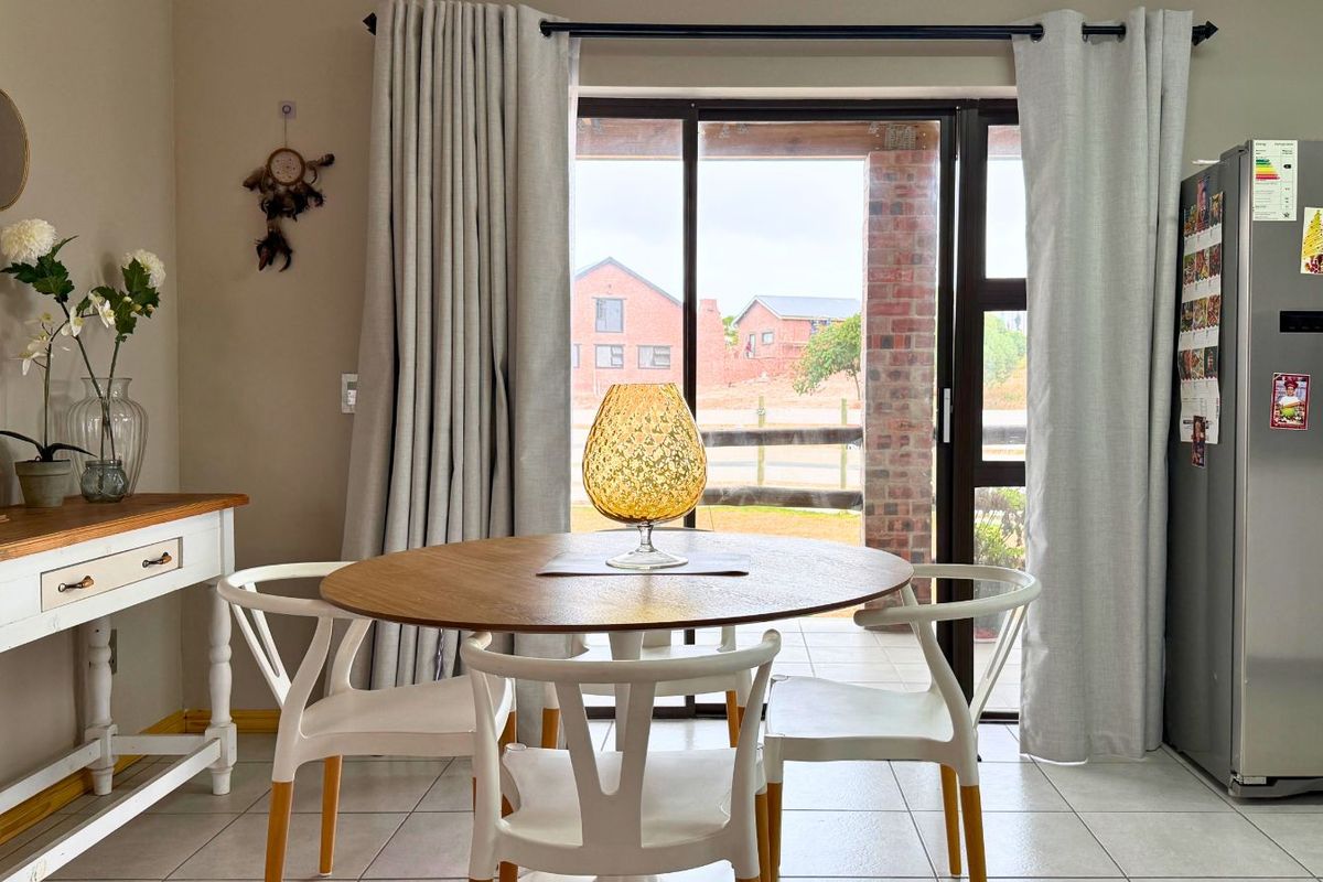 House For Sale in Kleinbaai - Photo 3